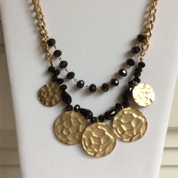 Statement Necklace w/Black Beads & Gold Circles. - Picture 6 of 7